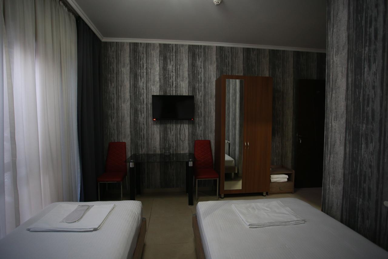 Hotel Okriba Tiflis Dış mekan fotoğraf