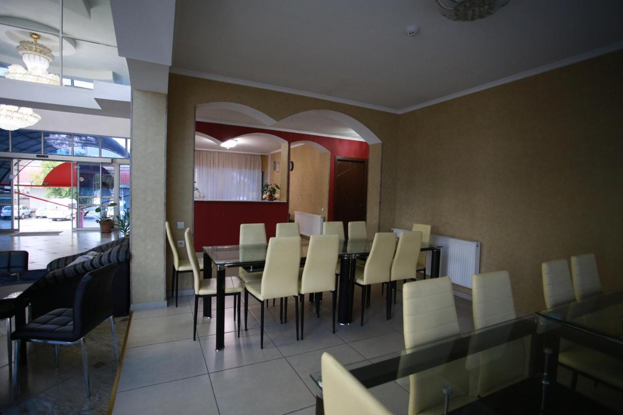 Hotel Okriba Tiflis Dış mekan fotoğraf