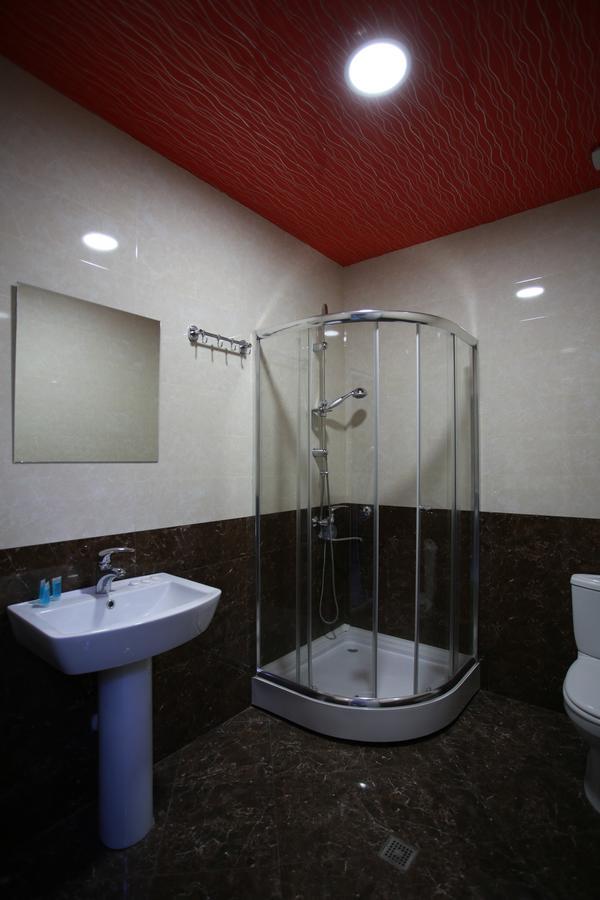 Hotel Okriba Tiflis Dış mekan fotoğraf